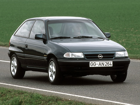 Opel Astra F - 7 местные автомобили до 100 тысяч рублей