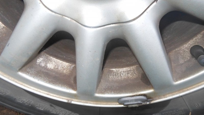 грязь на колесном диске