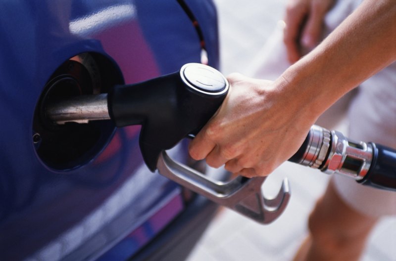 Заправка автомобиля некачественным топливом