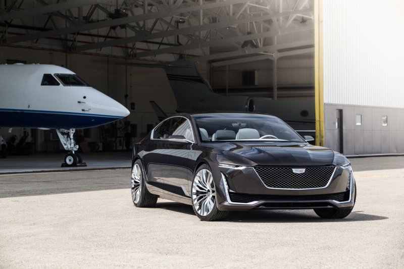 General Motors разработает линейку электромобилей под брендом Cadillac