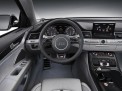 Audi S8 2013 года