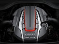 Audi S8 2013 года