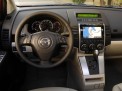 Mazda 5 2010 года