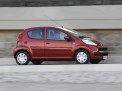 Peugeot 107 2011 года