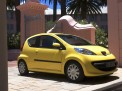 Peugeot 107 2011 года