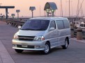 Toyota Granvia 2002 года