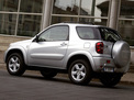 Toyota RAV4 2003 года