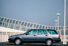 Lancia Thema 1992 года