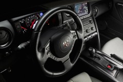 Nissan GT-R 2016 года