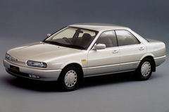 Nissan Presea 1990 года