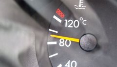 Что важно знать о прогреве двигателя машины зимой? Нужно ли прогревать автомобиль зимой?
