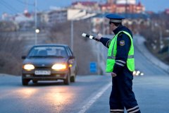 За какие нарушения правил дорожного движения могут лишить прав?