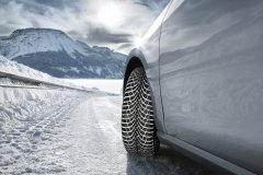 Что не следует делать при эксплуатации автомобиля зимой?