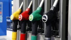 Как получить с АЗС компенсацию за плохой бензин?