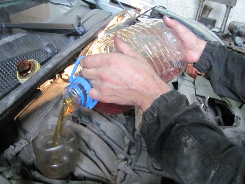 В каких моторах и в каких случаях следует сократить интервал замены моторного масла