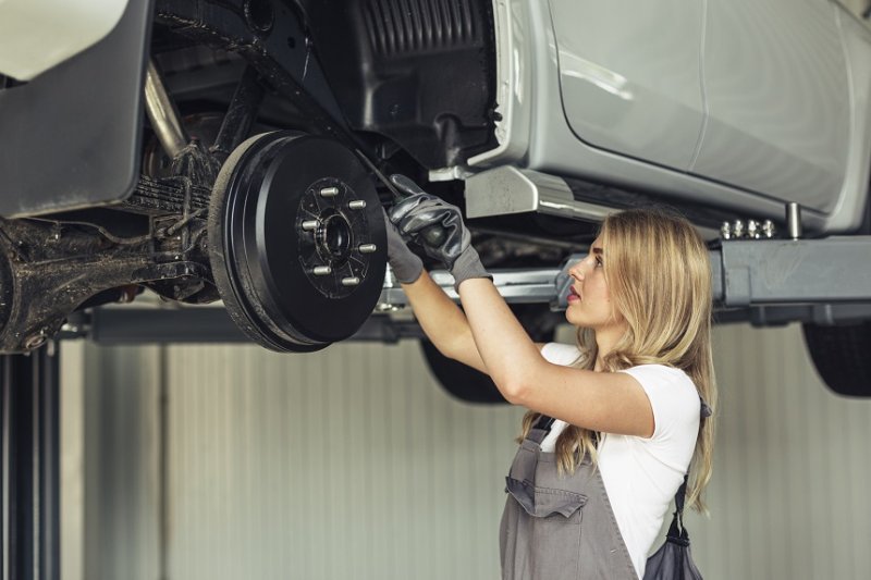 Пять проверенных способов самостоятельной проверки подвески машины Пять проверенных способов самостоятельной проверки подвески машины