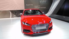 Audi TT без крыши в Парижском автосалоне