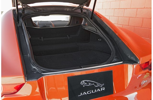 Jaguar F-Type R 2019