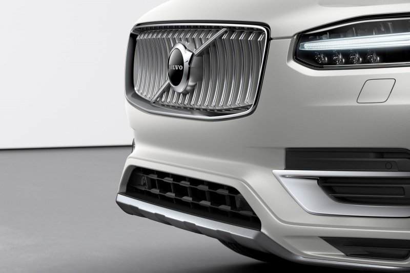 Volvo XC90 2020 модельного года – будет еще более просторный и экономичный