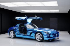 Mercedes-Benz SLS купе 2015 года