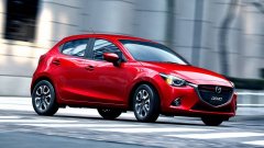 Mazda 2 в модификации 2015 года