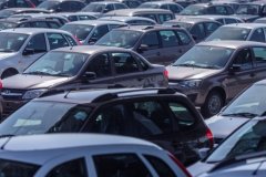 Сокращение уровня продаж легковых авто в столице