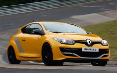 Renault оснастит «заряженные» модели гибридной силовой установкой