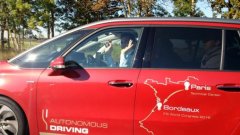 Citroen Grand C4 Picasso проехал 580 километров без водителя