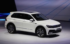 Volkswagen рассекретил новый Tiguan и назвал дату старта продаж в России