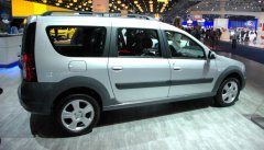 Lada Largus 2017: чем порадует АвтоВАЗ в новом модельном году?