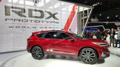 На Детройском автосалоне состоялась презентация кроссовера Acura RDX