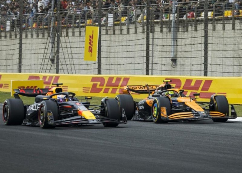 Босс McLaren Зак Браун: «Норрис может победить Ферстаппена в равных условиях» Босс McLaren Зак Браун: «Норрис может победить Ферстаппена в равных условиях»