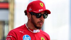 Хэмилтон признался в сложностях адаптации к Ferrari SF-25
