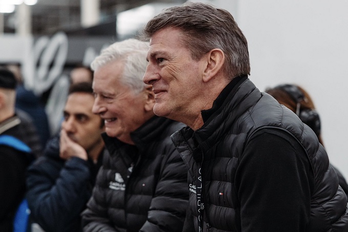 Кадиллак готовится к историческому дебюту в Формуле-1: новая эра начинается с командного духа