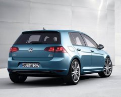 Новый автомобиль Volkswagen Golf 7 универсал