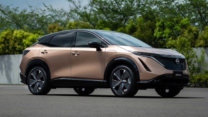 Японский автопроизводитель Nissan выбрал Японию, а не Великобританию, для производства электромобилей