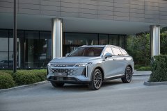 Премиальный китайский кроссовер EXEED VX