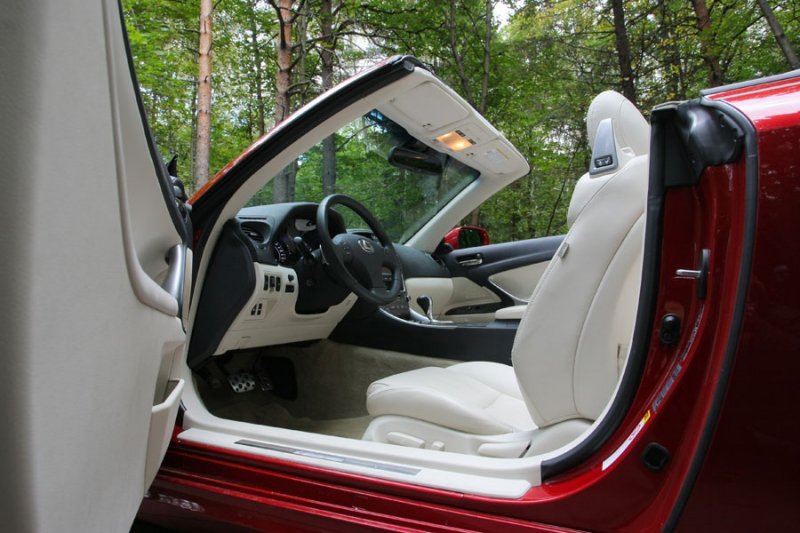 Lexus IS 250 Cabrio