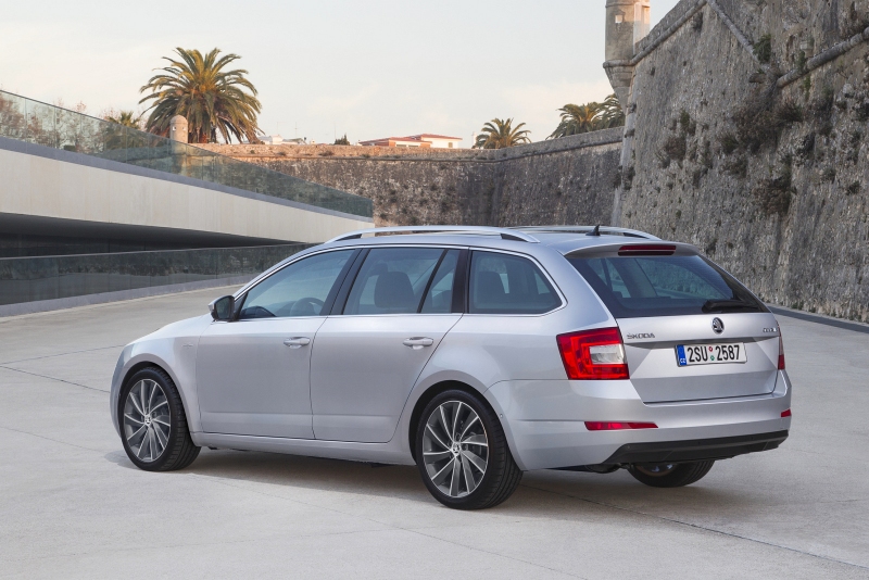 Skoda Octavia Combi 4х4 Laurin & Klement Skoda Octavia Combi 4х4 Laurin & Klement
