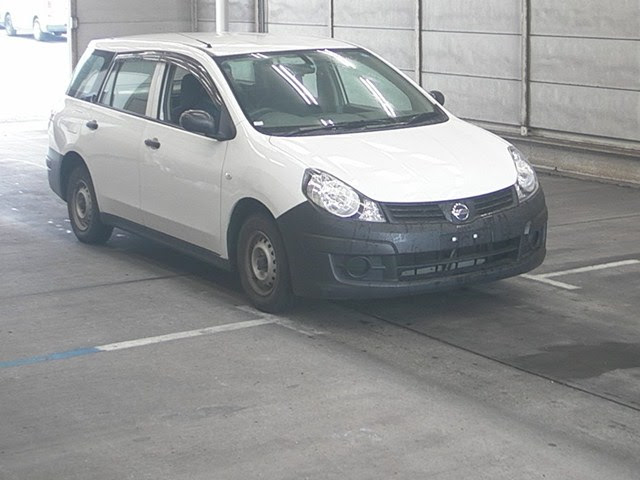 Nissan  2010