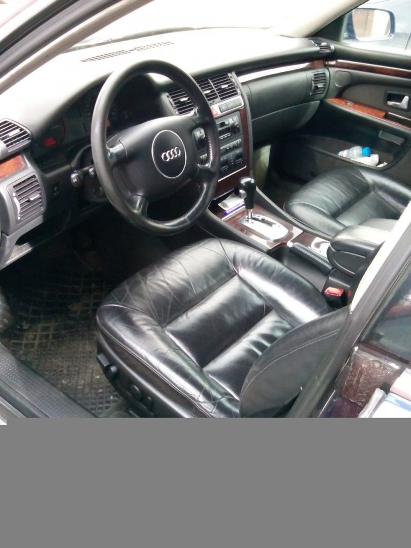 Audi A8 2002