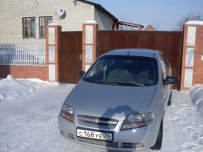 Chevrolet Aveo Sedan 2005