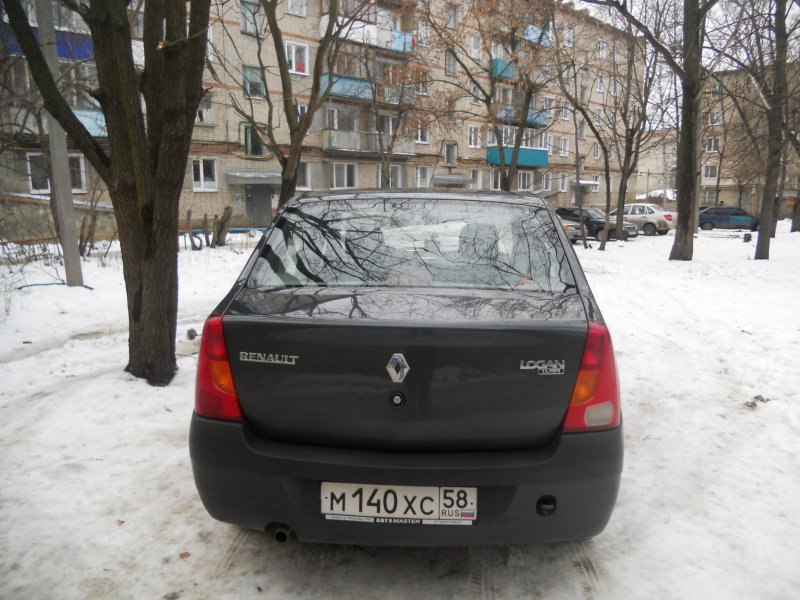 Renault Logan 2009