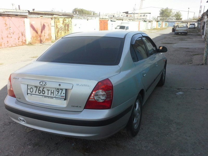 Hyundai Elantra 2005