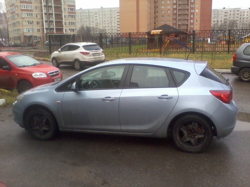 Opel Astra 2011