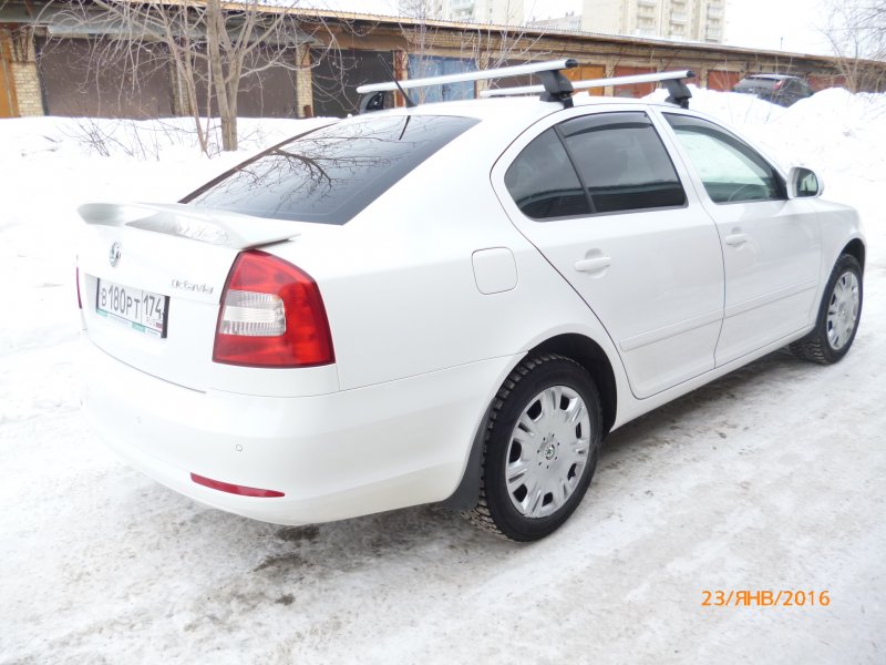 SKODA Octavia 2012