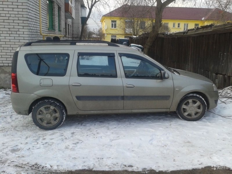Dacia Logan 2011