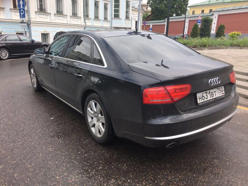 Audi A8 2012