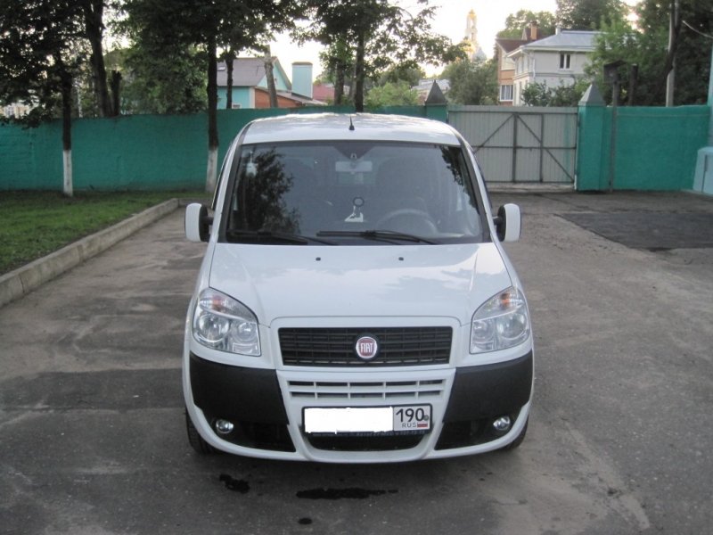 Fiat Doblo 2012