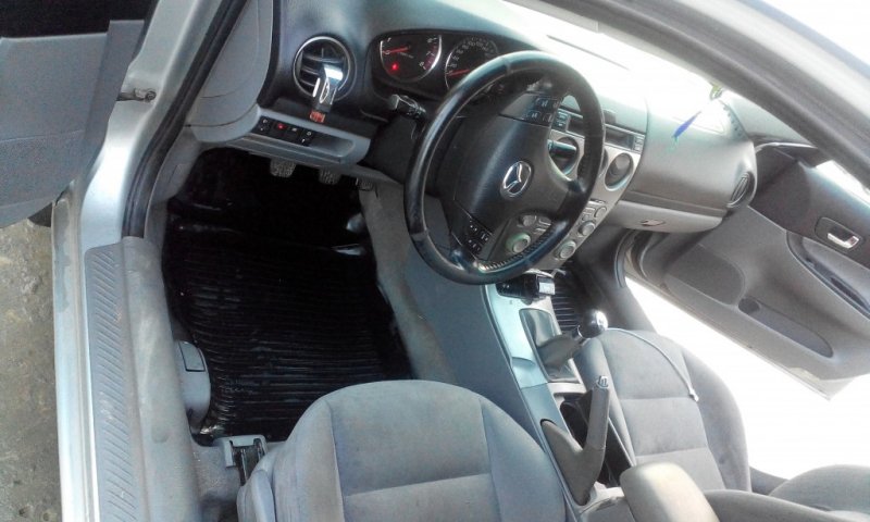 Mazda 6 2004